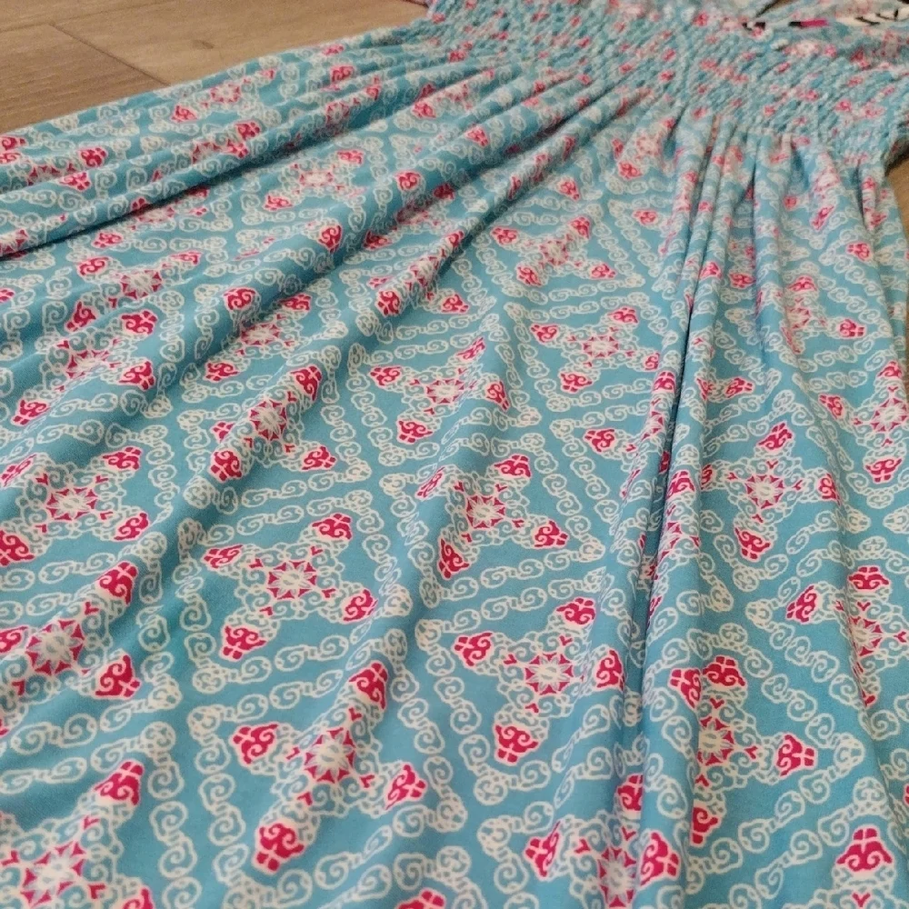 5th & Love Maxi Dress with Chevron Sleeves - Picture 9 of 16